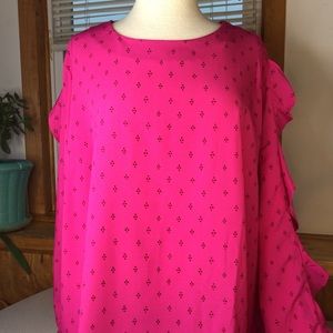 Ava & Viv long ruffle sleeve blouse size 2X